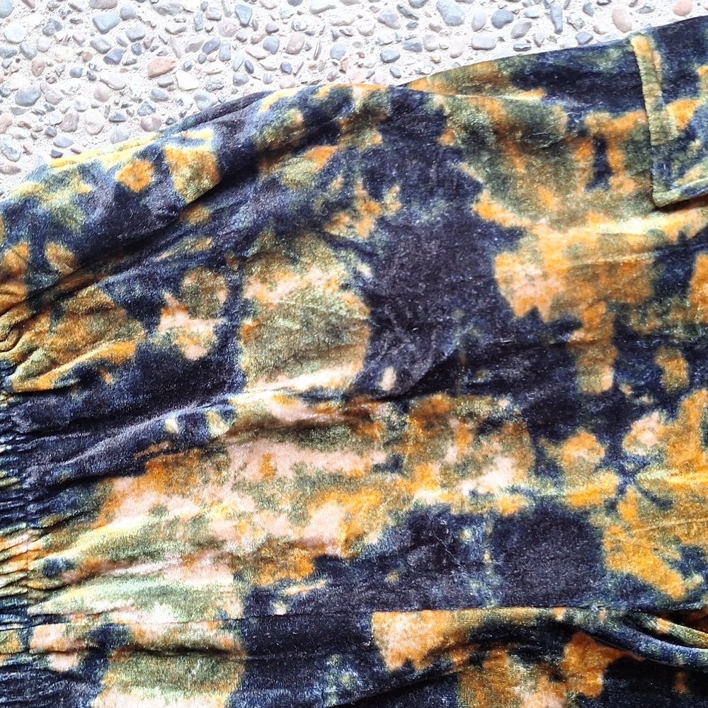 Urban Outfitters Penelope Velvet Joggers Black Green Orange Gold XS Cozy Chic - Picture 5 of 12